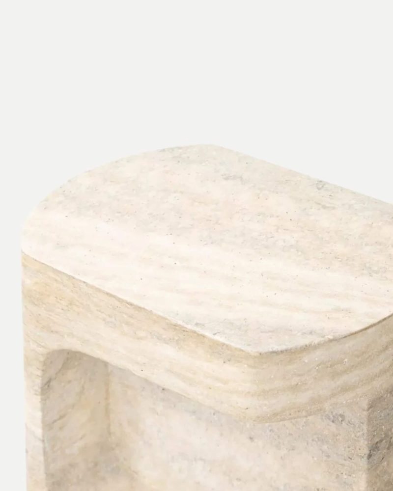 FELICITYENDTABLE 3