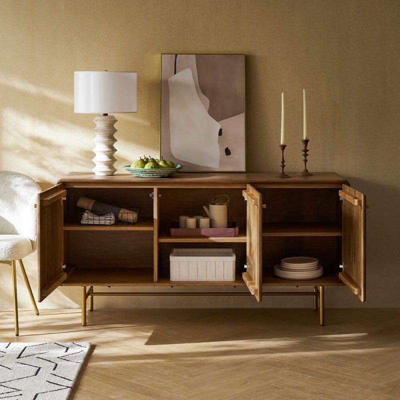 KinsleySideboard 2 890998