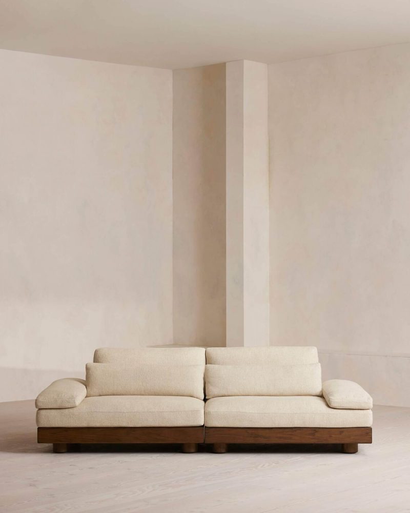 TruroSectionalSofa3