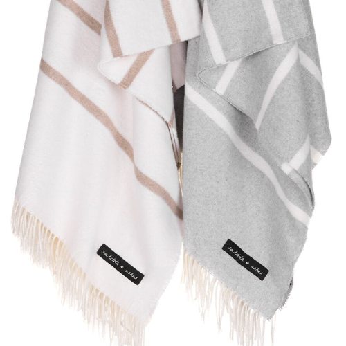 product Vista Collection2 blanket hanging